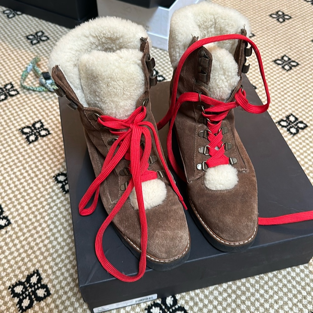 Veronica Beard Vale Shearling Boot 37 - image 1